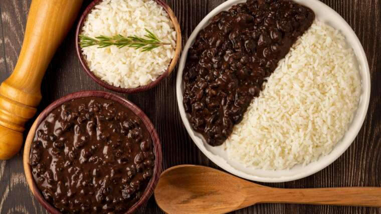 COMIDA TÍPICA BRASILEIRA: COMBINAÇÃO PERFEITA DE NUTRIENTES VEGETAIS PARA ATLETAS